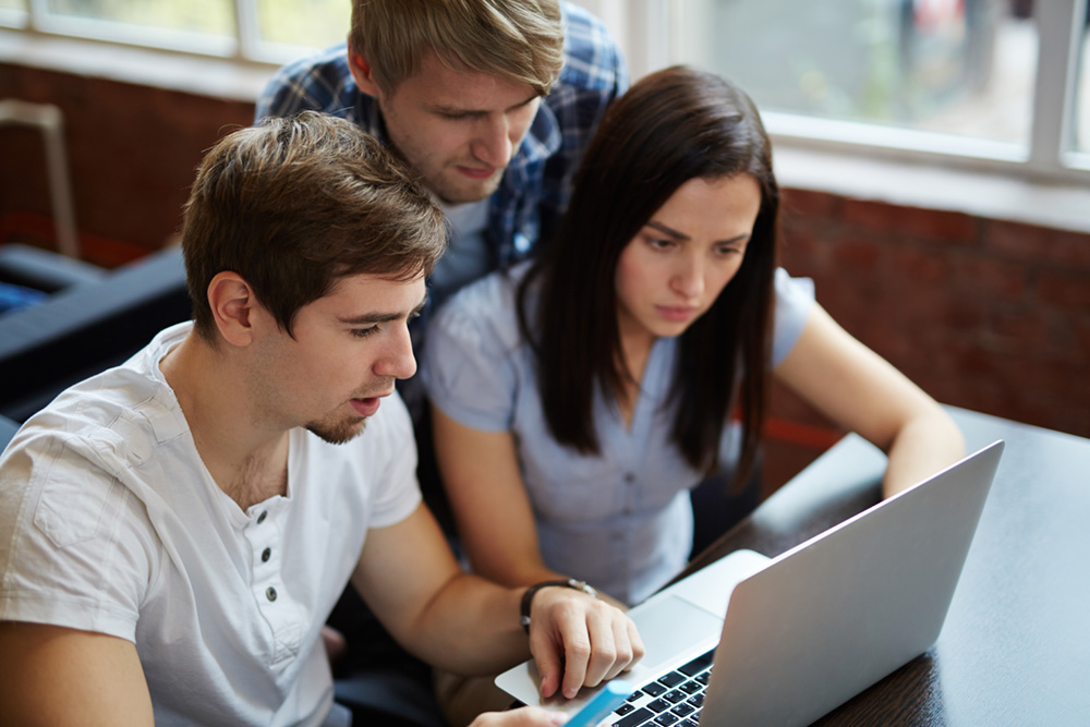 lycee-albert-de-mun-paris-filiere-tertiaire-administratif